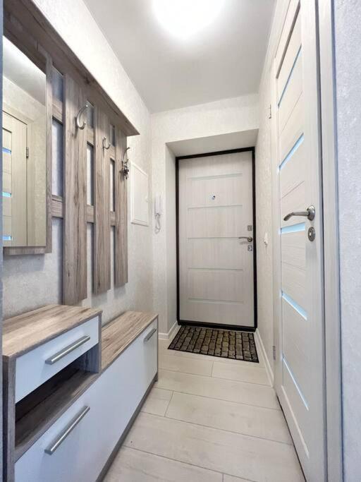 New Modern Apartments In The City Center Narva Exterior photo
